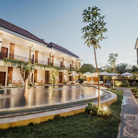 You Suite Seminyak Legian  Exterior photo